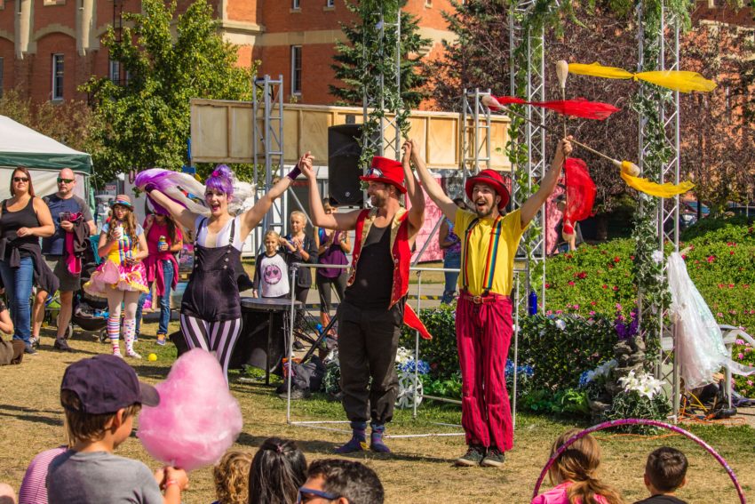 Calgary circus performers for CIRCLE festival